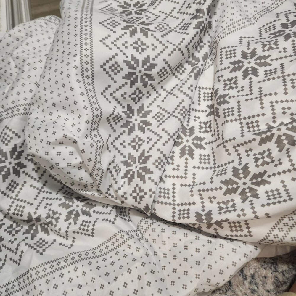 Grey & White Nordic Snowflake Duvet Cover